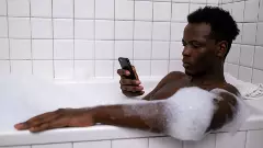 Dirty truth about your mobile: Dont scroll phone in the bathroom