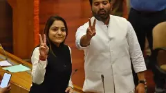 Delhi: AAP to repeat Shelly Oberoi, Aaley Mohammad Iqbal for MCD mayoral polls