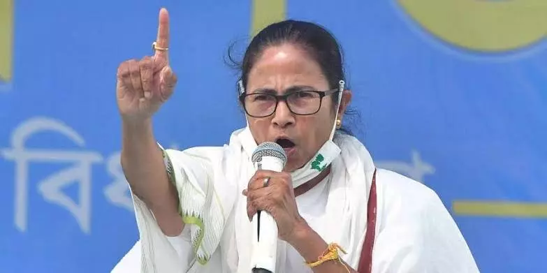 Mamata vows to quit if proven she phoned Amit Shah over TMC status