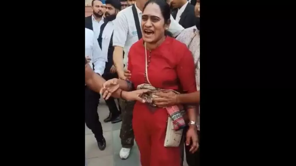 Firing in Delhis Saket court: Man who shot and injured woman arrested