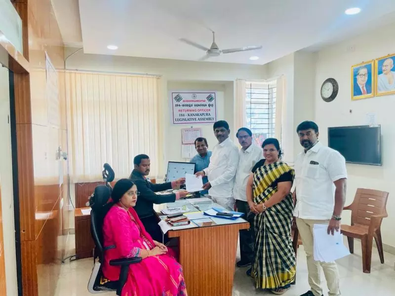 Karnataka polls: 5,102 nominations filed by 3,632 candidates, scrutiny today Karnataka polls: 5,102 nominations filed by 3,632 candidates, scrutiny today